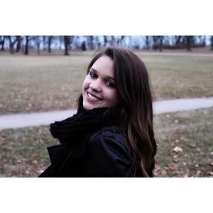 Meet your Posher, Isabella